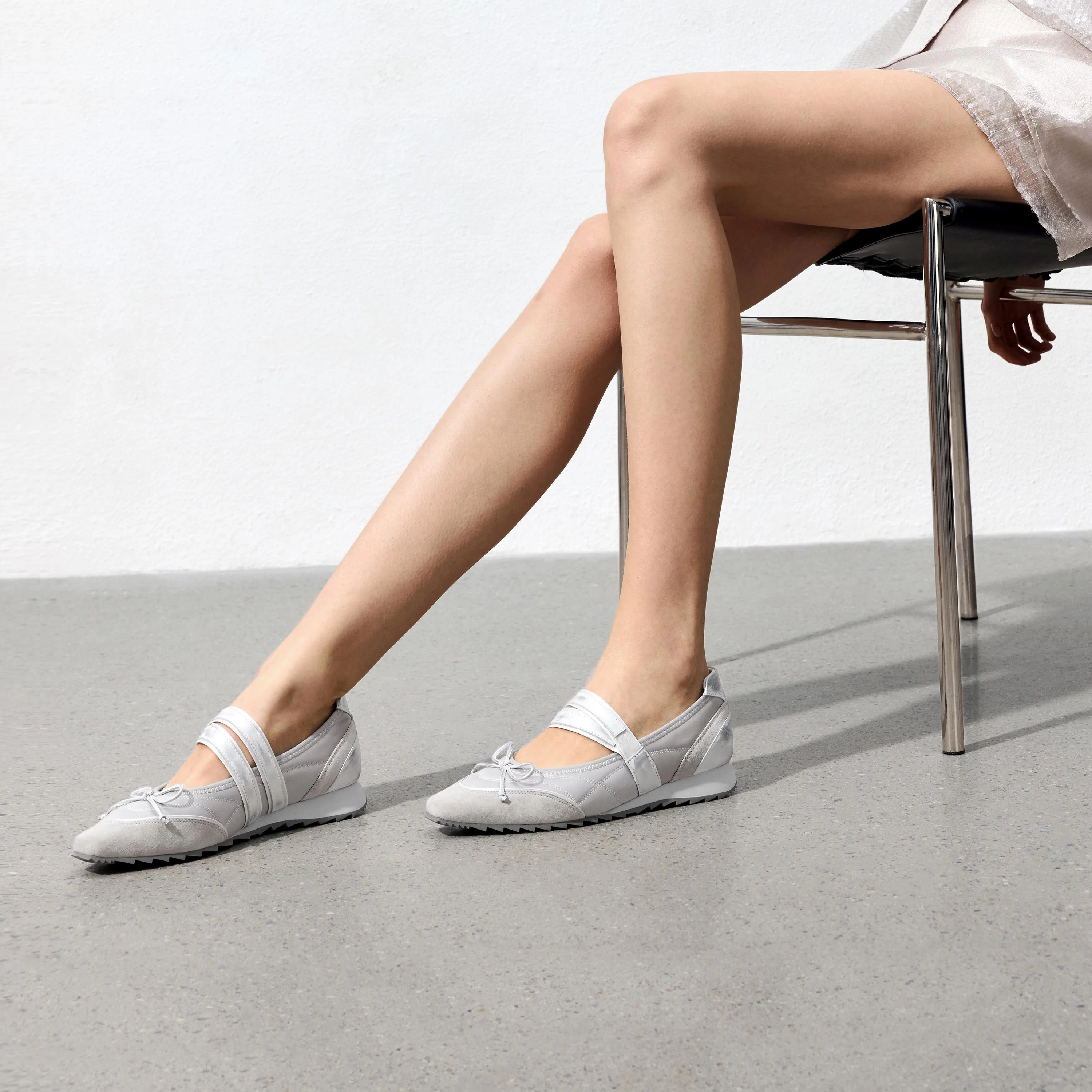 Mary Janes - "Everyday Chic" Versatile Leather Flats H2389 - Image 4