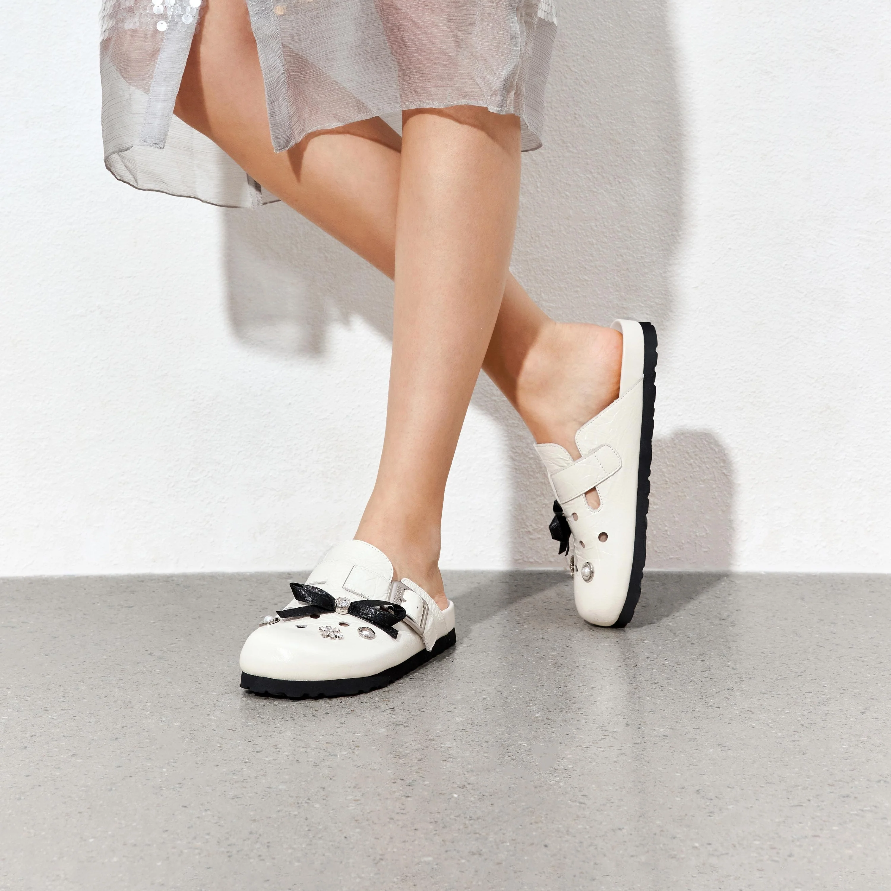 Sandals - Beige Suede Buckle-Embellished Platform Slides S9520 - Image 3