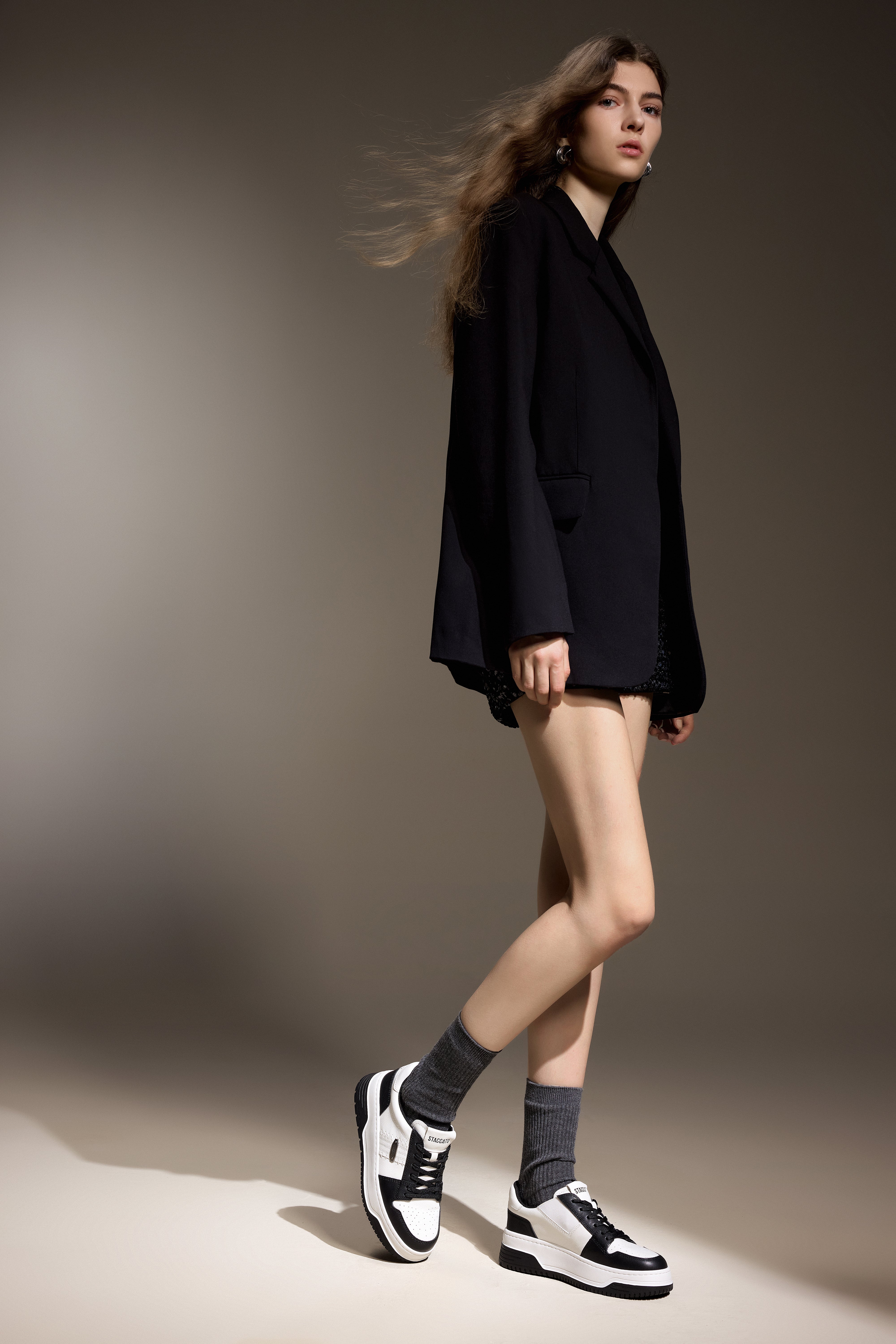 Sneakers -  Colorblocked Chunky Sole Sneaker EUW06 - Image 7